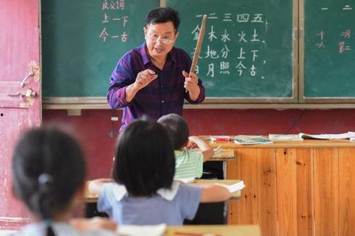 渔沟中学热门话题老师,揭秘热门话题背后的老师风采