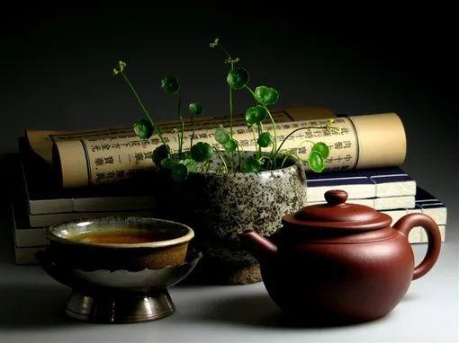 热门话题喝茶的意境句子,诗意人生——探寻喝茶的意境之美