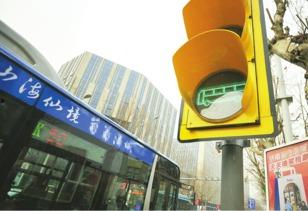 热门话题信号灯不亮,揭秘城市交通安全的隐忧