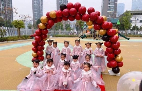 热门话题幼儿园婚礼活动,幼儿园婚礼活动温馨回顾