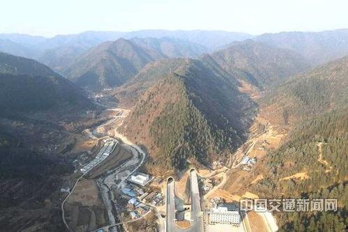 热门话题天台山隧道图片,穿越奇观，揭秘世界最长山岭隧道壮丽风采