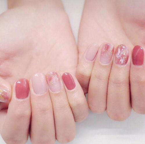 美甲热门话题文案图片,揭秘热门话题图片背后的时尚密码